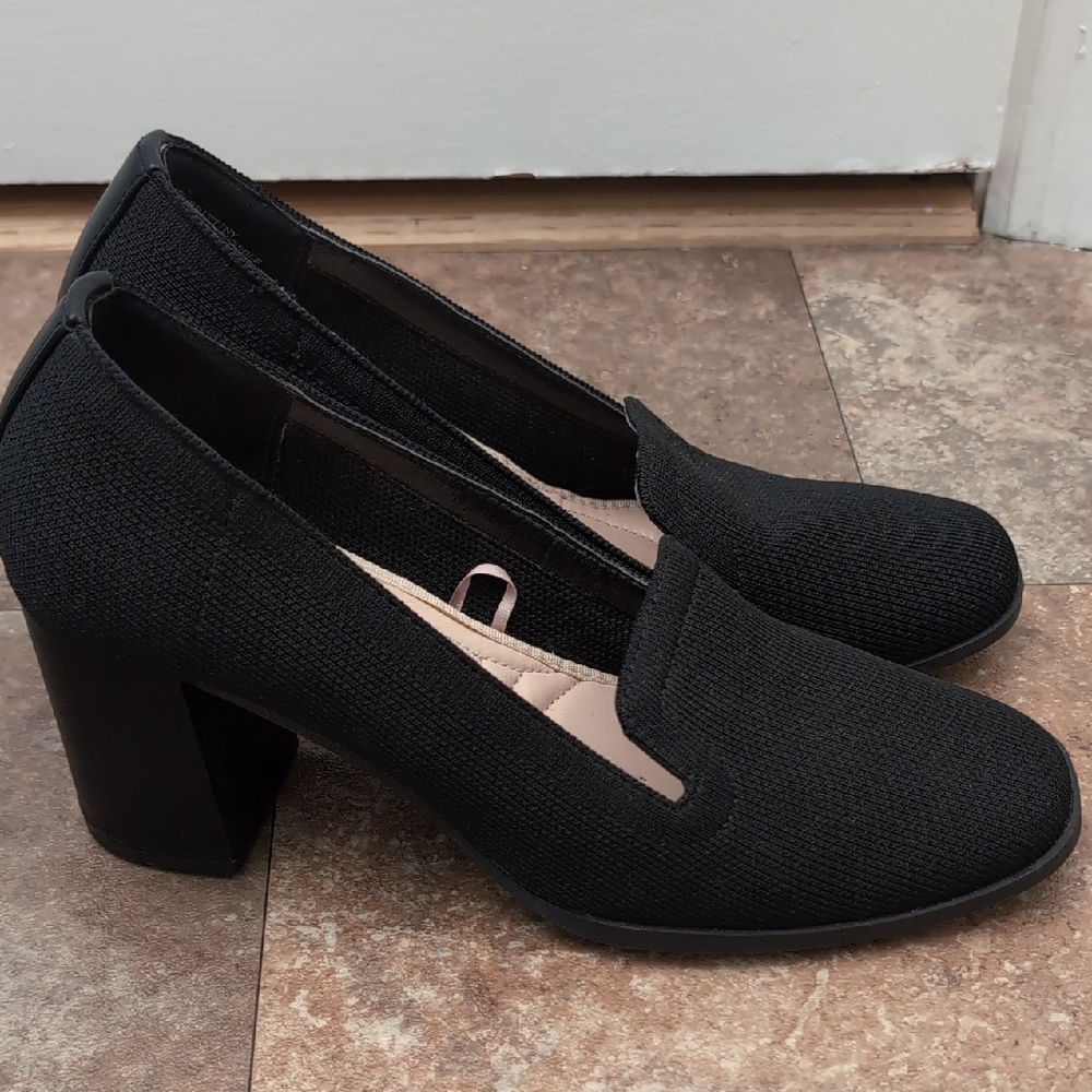 Adrienne Vittadini Black Textured Heels